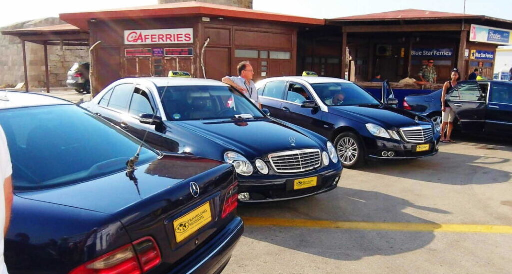 How to Avoid Getting Ripped Off by Taxi Scams